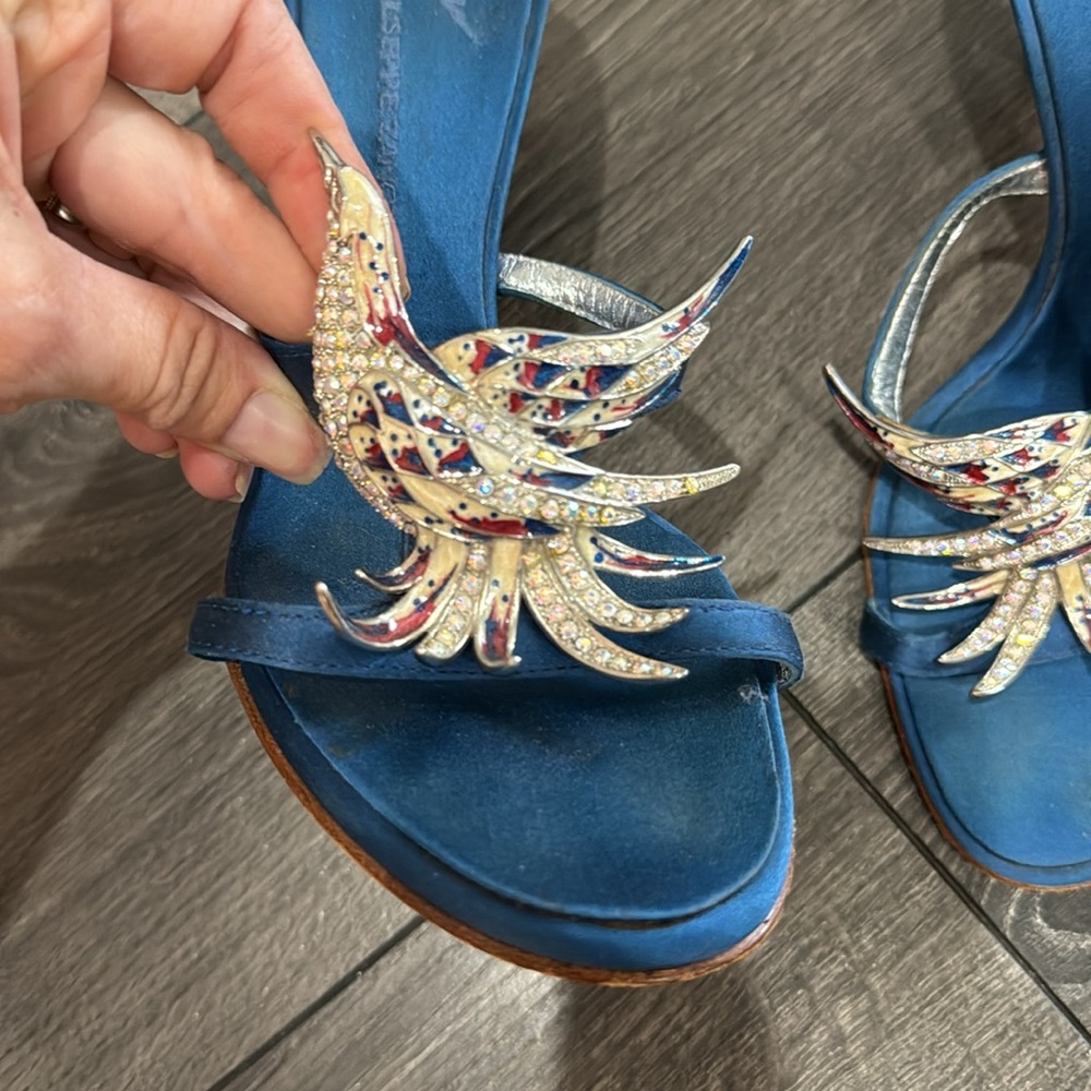 Giuseppe Zanotti Blue Heels with Multicolor Embellishment - Picture 2 of 4